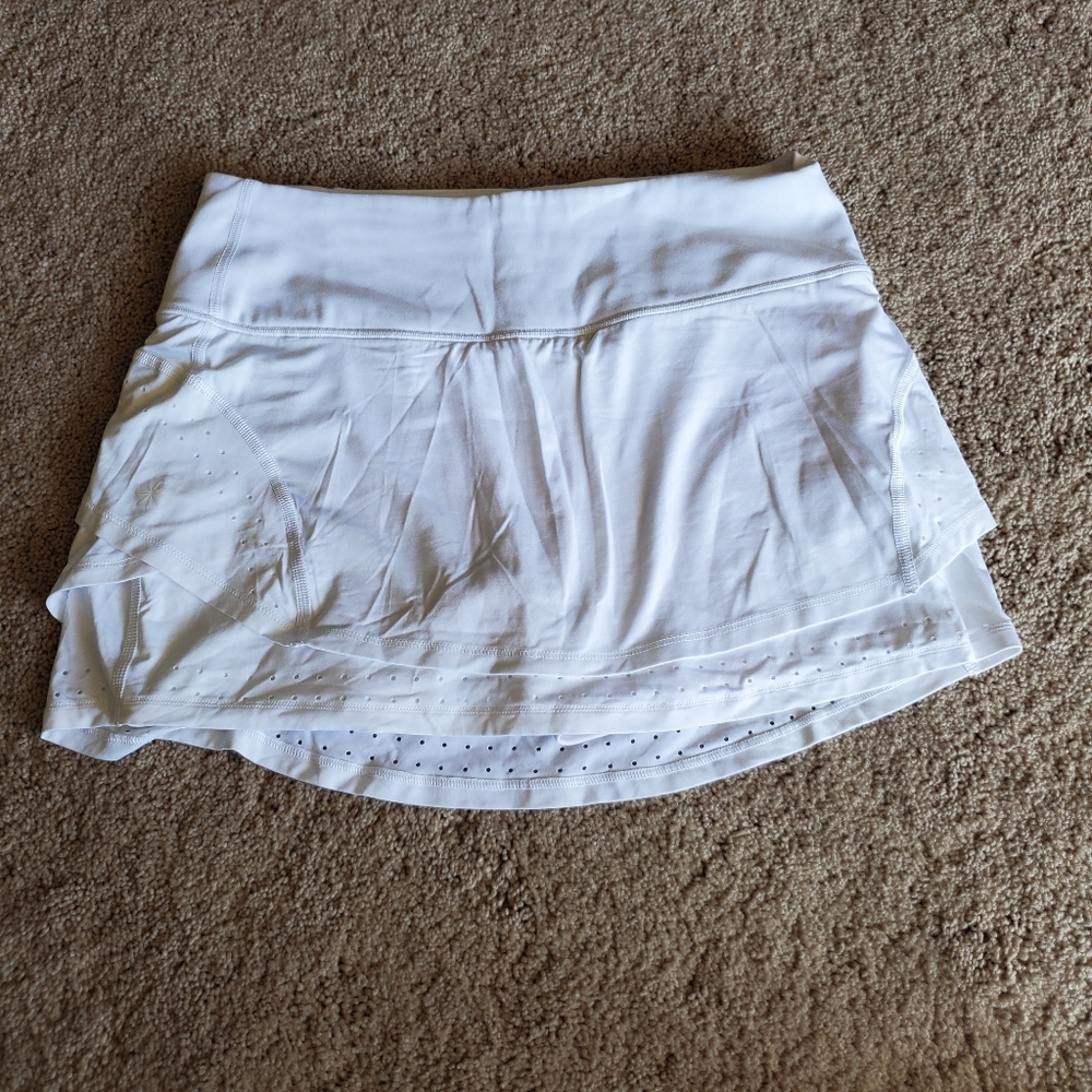 Athleta Laser Cut Skort Size Small